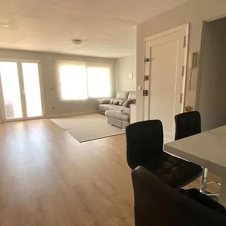 Piso Reformado En El Centro Con Vistas Al Castillo Y La Montana アパート *